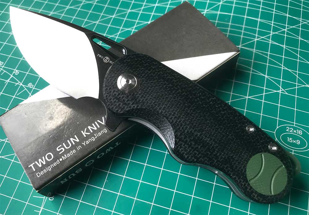 TWOSUN  FLIPPER FOLDING KNIFE DAVID CHEN DESIGN BLACK/GREEN MICARTA HANDLE N690 BLADE TS506-N690