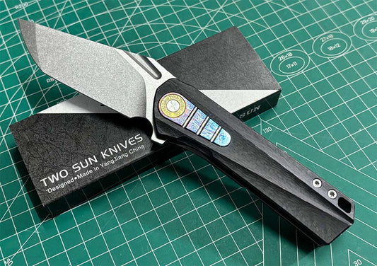 TWOSUN FOLDING KNIFE TITANIUM/CARBON FIBER HANDLE K110 PLAIN EDGE TS523-K110