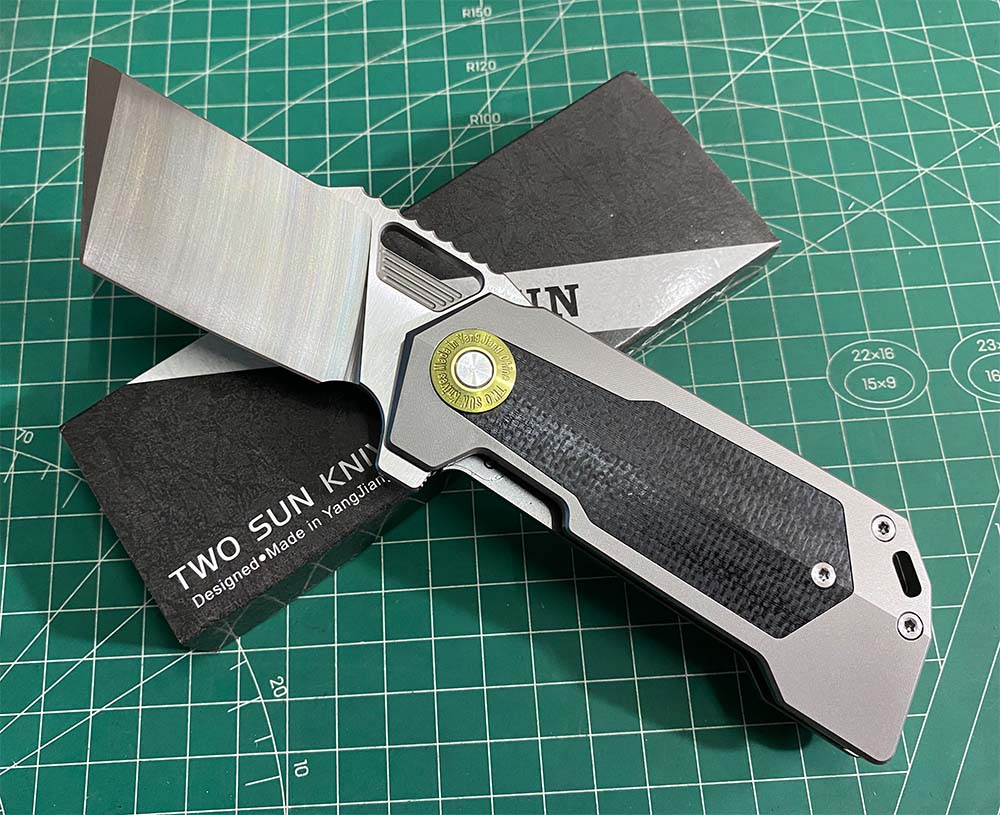 TWOSUN DAVID CHEN FLIPPER TANTO FOLDING KNIFE MICARTA TITANIUM HANDLE TS500-D2-SAND