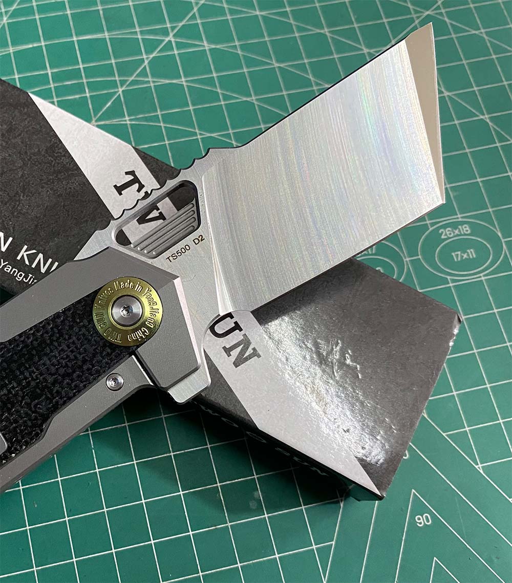 TWOSUN DAVID CHEN FLIPPER TANTO FOLDING KNIFE MICARTA TITANIUM HANDLE TS500-D2-SAND