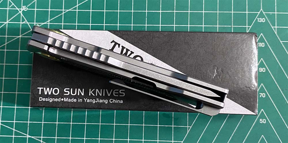 TWOSUN DAVID CHEN FLIPPER TANTO FOLDING KNIFE MICARTA TITANIUM HANDLE TS500-D2-SAND