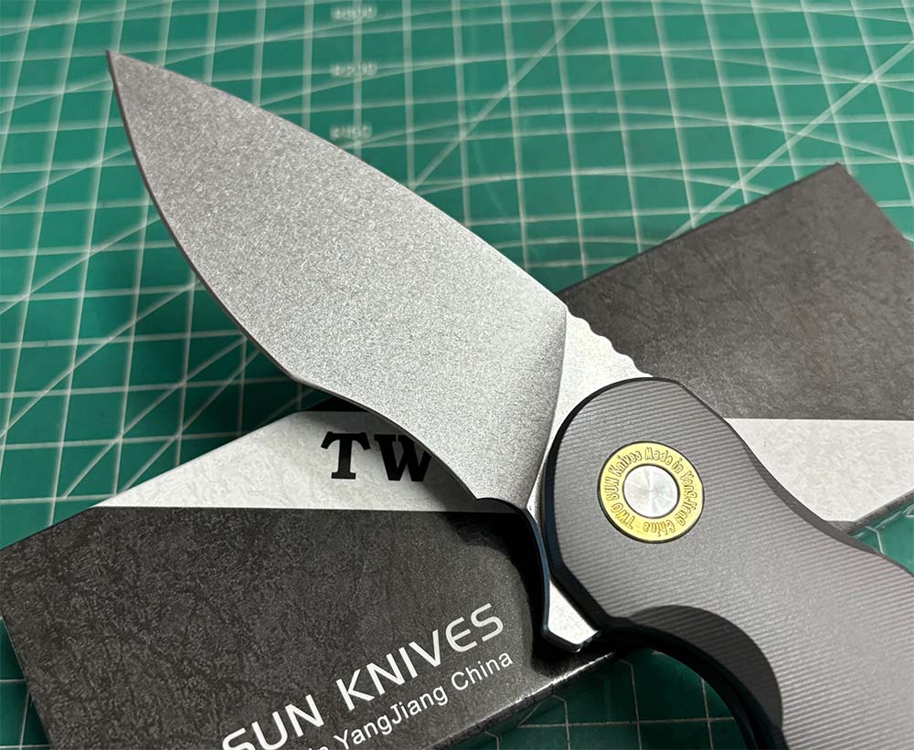 TwoSun Folding Knife Black Titanium Handle Stonewashed 14c28n TS517-14C28N-BLACK