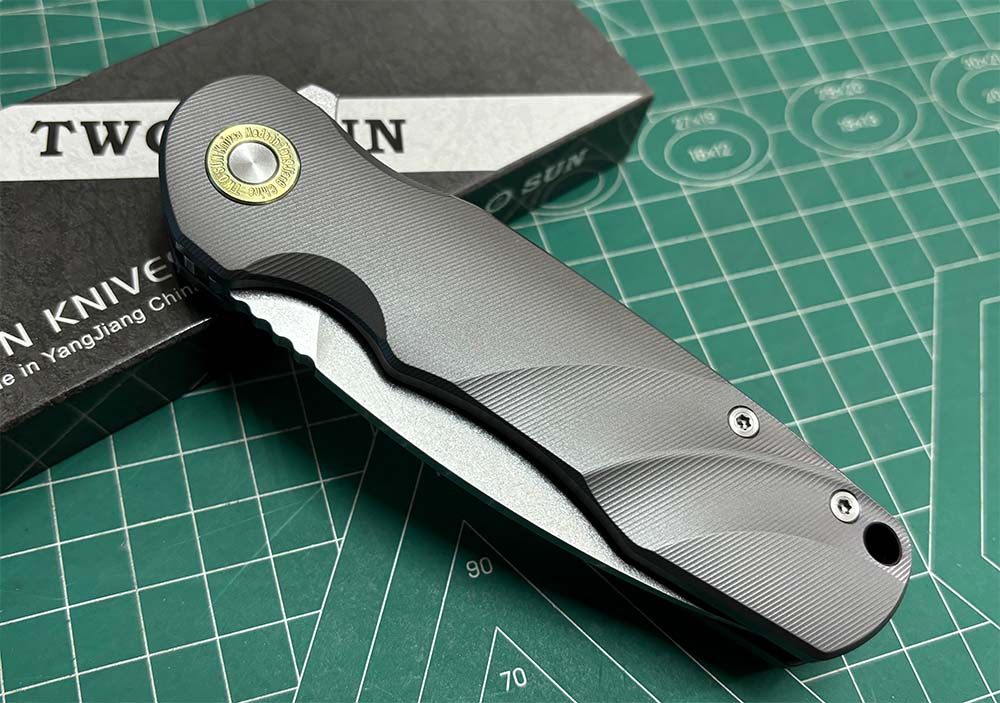 TwoSun Folding Knife Black Titanium Handle Stonewashed 14c28n TS517-14C28N-BLACK